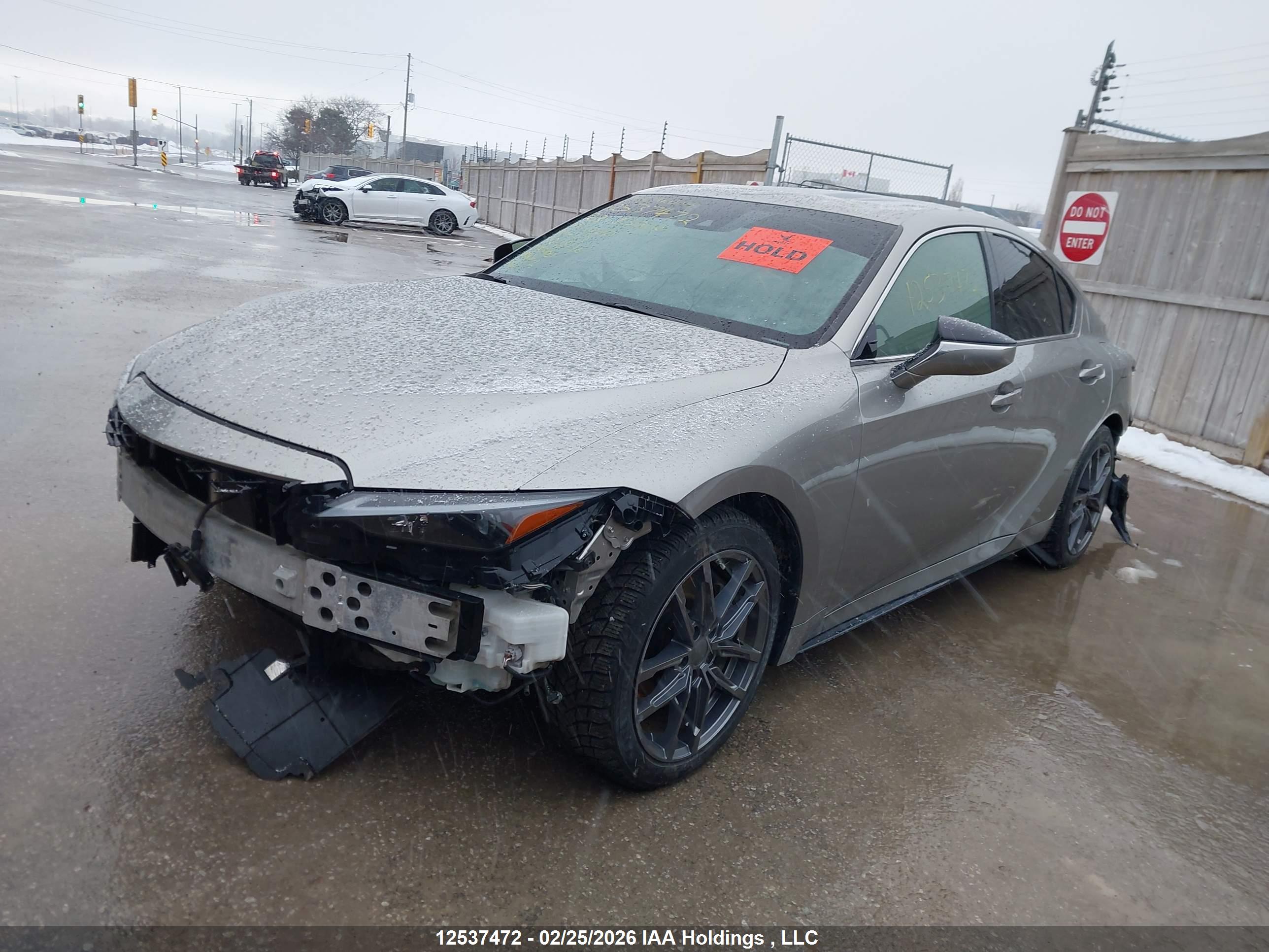 2023 LEXUS IS 300 — I2