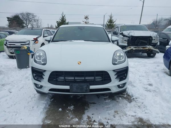 2018 PORSCHE MACAN — I12