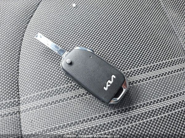 2023 KIA FORTE — I11