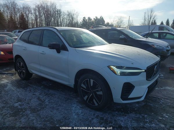 2026 VOLVO XC60 PLUS