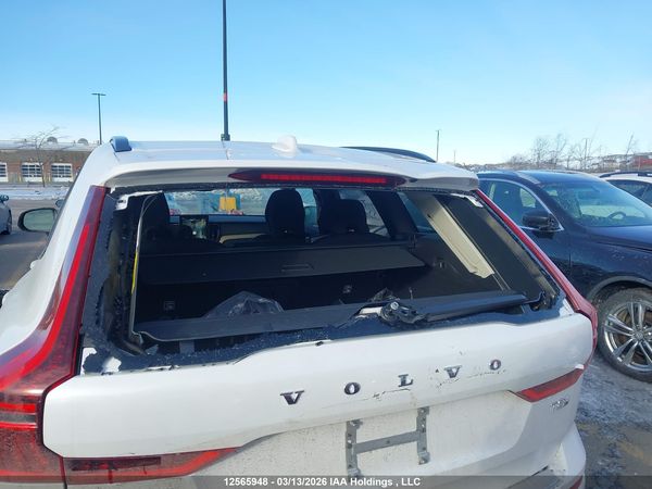 2026 VOLVO XC60 PLUS