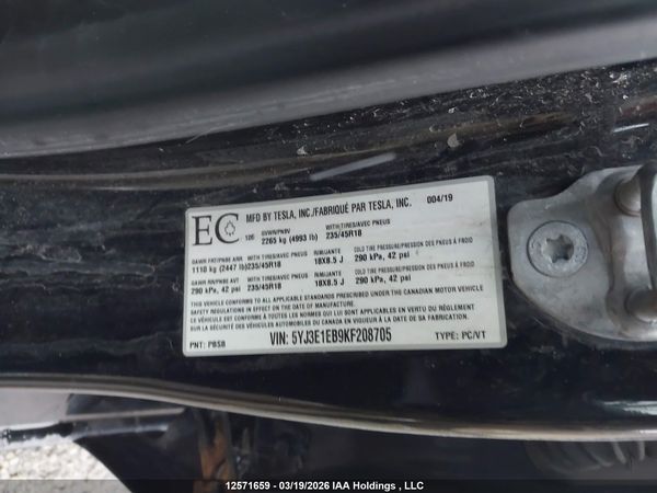 2019 TESLA MODEL 3 LONG RANGE/PERFORMANCE — I9
