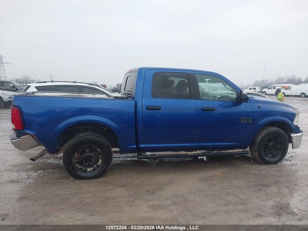 2017 RAM 1500 SLT