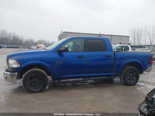 2017 RAM 1500 SLT
