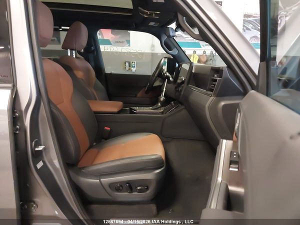 2024 LEXUS GX 550