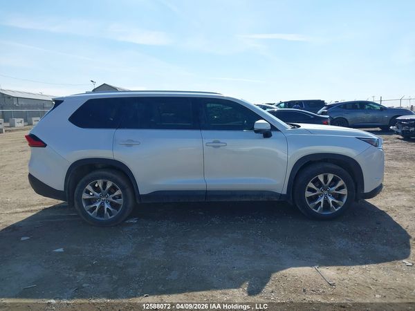2024 TOYOTA GRAND HIGHLANDER LIMITED — I12