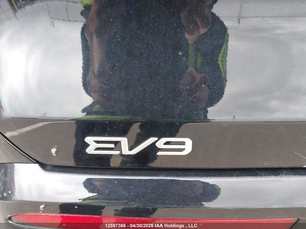 2025 KIA EV9