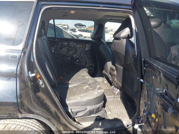 2026 TOYOTA HIGHLANDER XLE