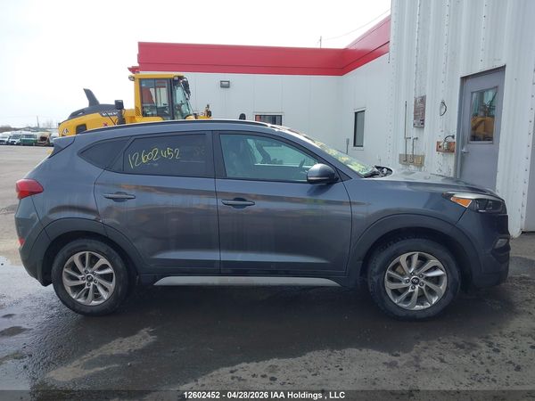 2017 HYUNDAI TUCSON LIMITED/SPORT AND ECO/SE
