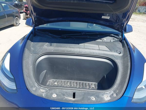 2022 TESLA MODEL Y LONG RANGE