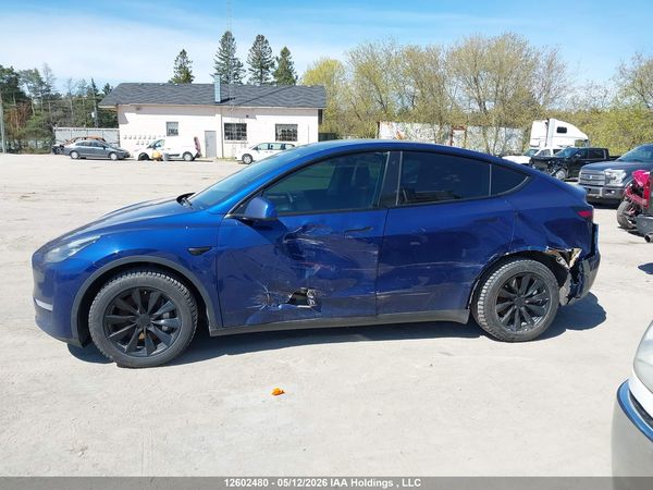 2022 TESLA MODEL Y LONG RANGE