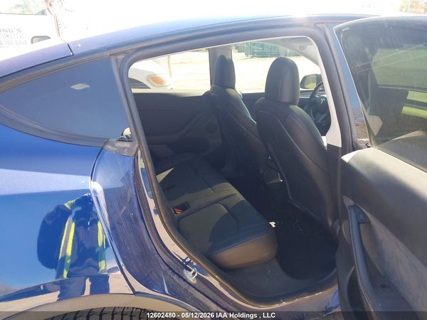 2022 TESLA MODEL Y LONG RANGE