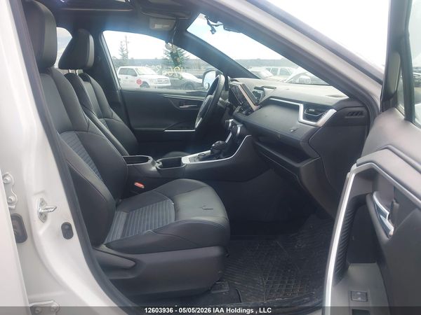 2022 TOYOTA RAV4 XSE — I5