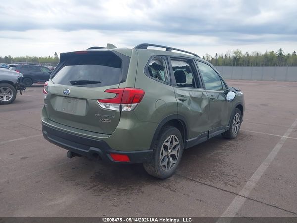2021 SUBARU FORESTER TOURING — I4