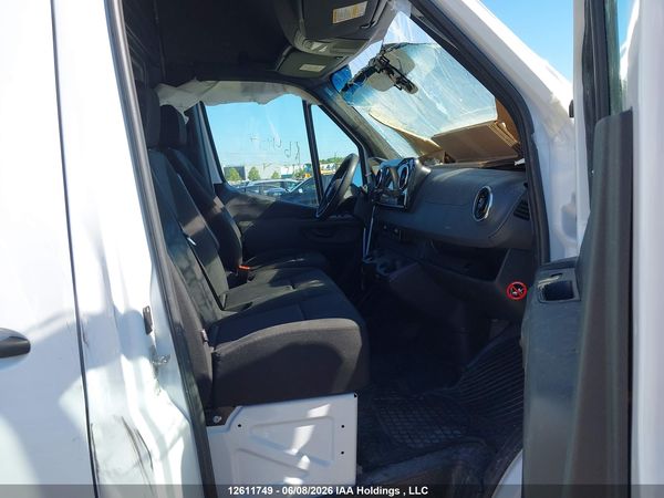 2025 MERCEDES-BENZ SPRINTER 2500 907 (VS30)