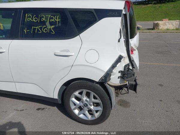 2022 KIA SOUL