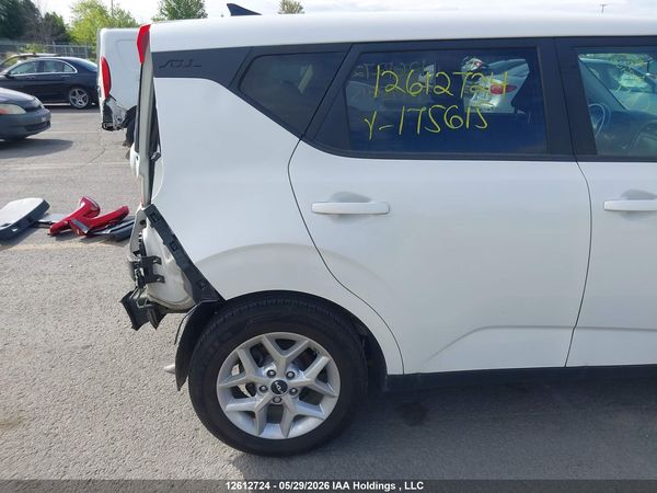 2022 KIA SOUL