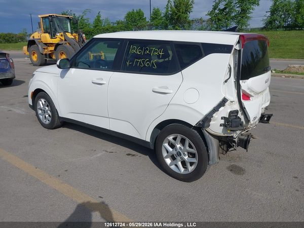 2022 KIA SOUL