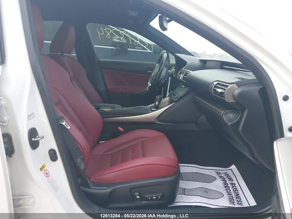 2016 LEXUS IS 300