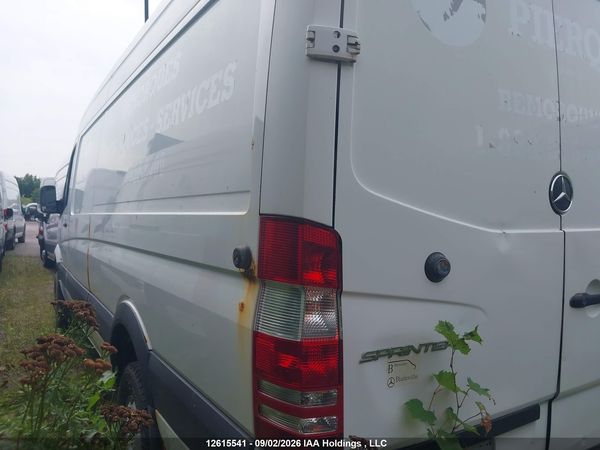 2015 MERCEDES-BENZ SPRINTER 2500