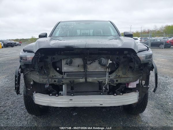 2026 TOYOTA TACOMA 4X4  8A