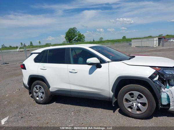 2022 TOYOTA RAV4 LE — I14