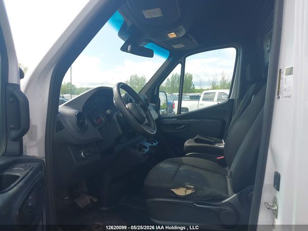 2025 MERCEDES-BENZ SPRINTER 2500 907 (VS30)