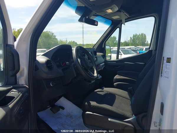 2025 MERCEDES-BENZ SPRINTER 2500 907 (VS30)