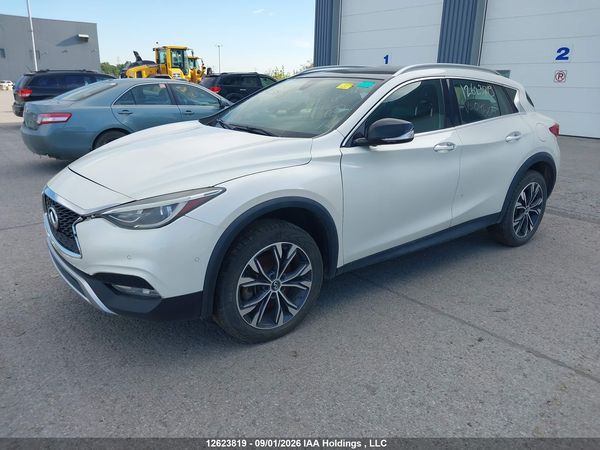 2018 INFINITI QX30 — I2