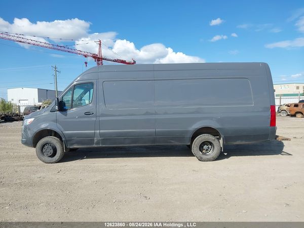 2022 MERCEDES-BENZ SPRINTER 3500 907 (VS30) — I15