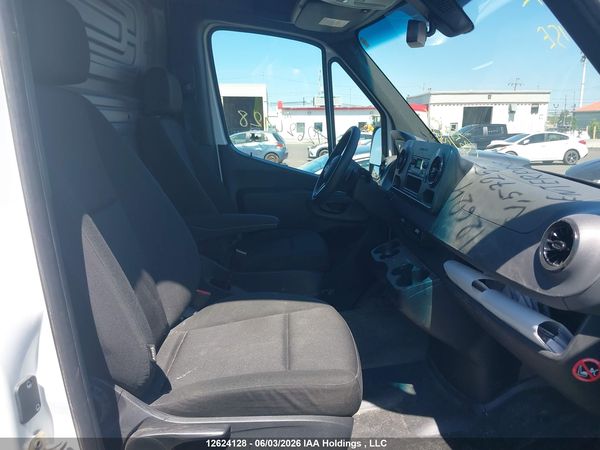 2023 MERCEDES-BENZ SPRINTER 2500 907 (VS30)