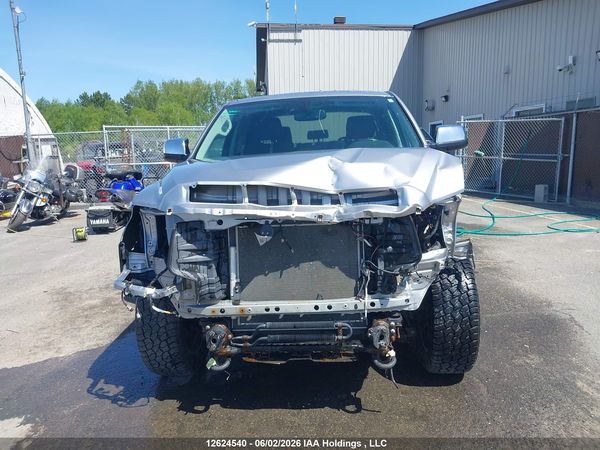 2021 TOYOTA TUNDRA PLATINUM — I12