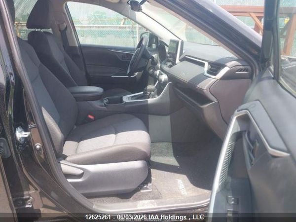2025 TOYOTA RAV4 LE — I6