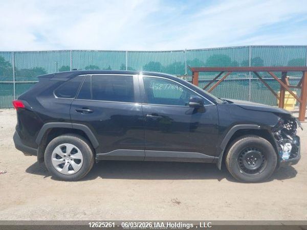 2025 TOYOTA RAV4 LE — I14