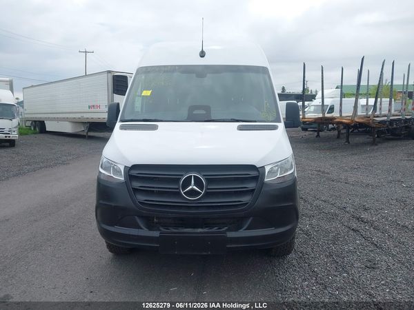 2025 MERCEDES-BENZ SPRINTER 2500