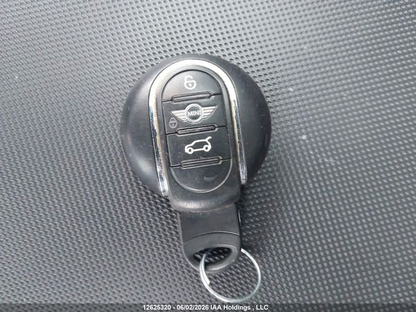 2018 MINI COOPER
