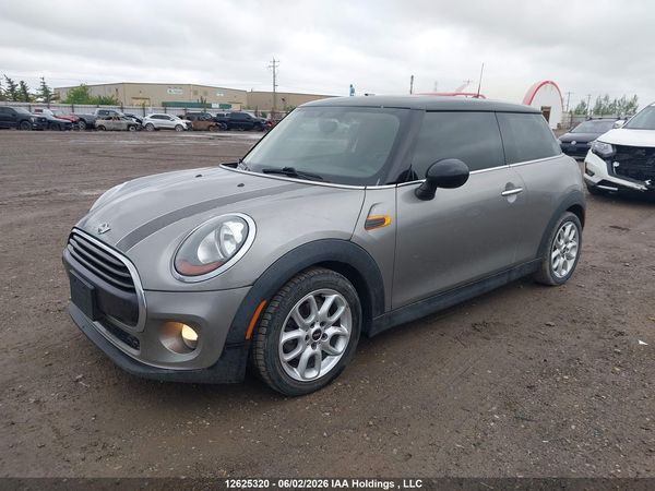 2018 MINI COOPER