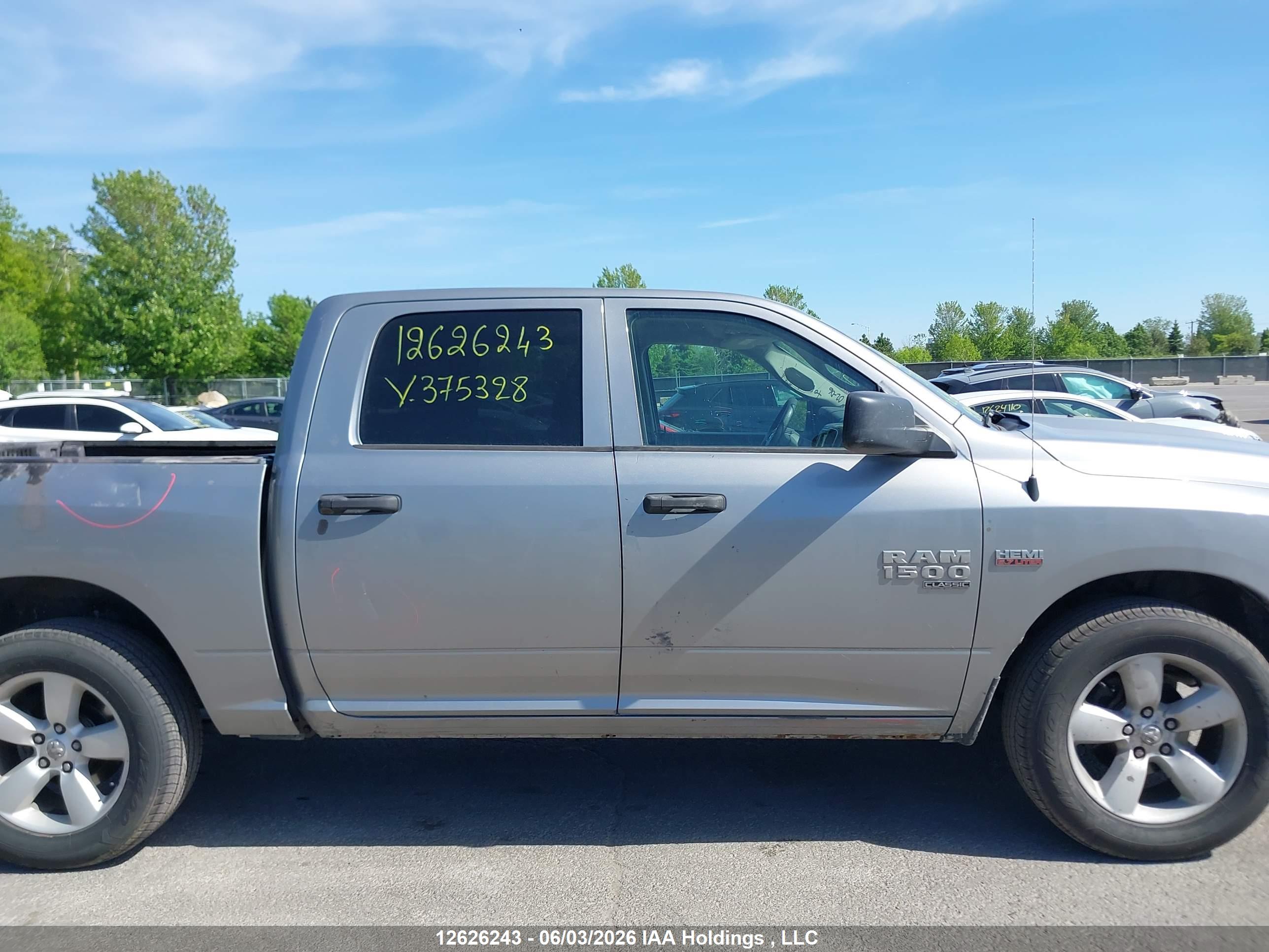 2022 RAM 1500 CLASSIC SLT