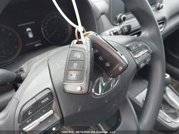 2022 HYUNDAI KONA SE Without FCA