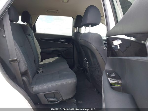 2019 KIA SORENTO 2.4L LX