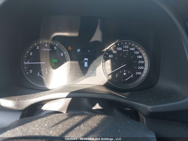 2017 HYUNDAI TUCSON SE — I7