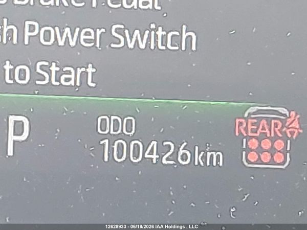 2025 TOYOTA SIENNA — I15