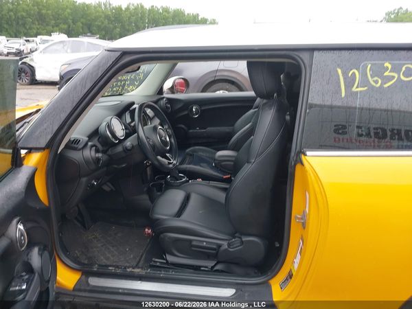 2015 MINI 3 DOOR COOPER