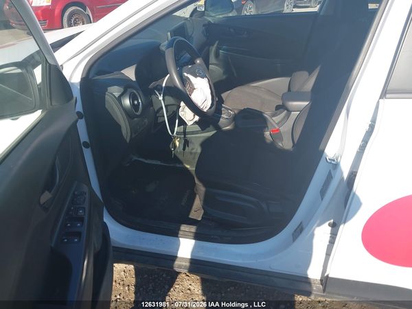 2023 HYUNDAI KONA ESSENTIAL