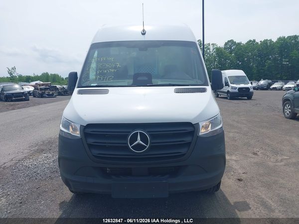 2025 MERCEDES-BENZ SPRINTER 2500 907 (VS30)