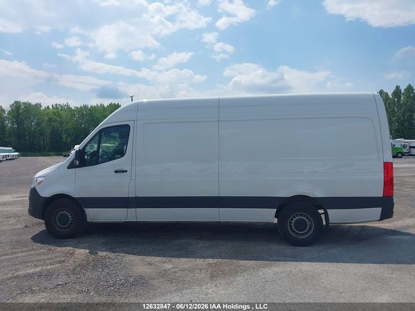 2025 MERCEDES-BENZ SPRINTER 2500 907 (VS30)