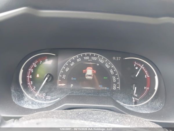 2025 TOYOTA RAV4 XLE