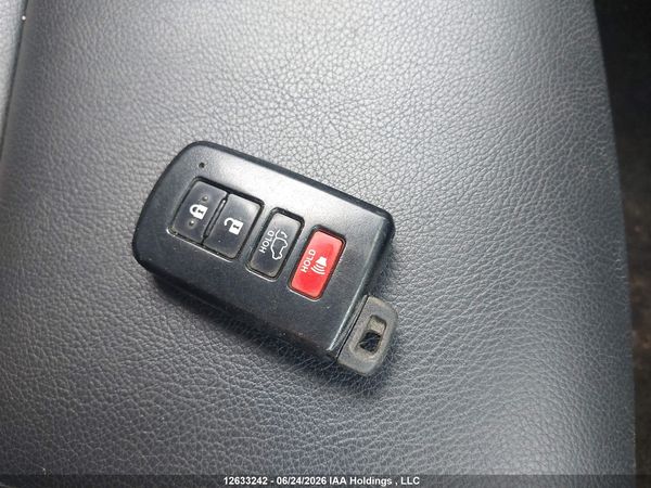 2016 TOYOTA RAV4 LIMITED