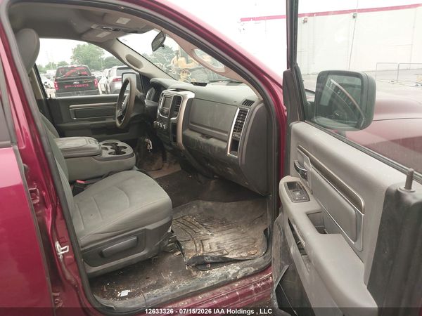 2017 RAM 1500 SLT