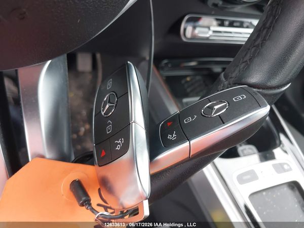 2024 MERCEDES-BENZ GLB 250 4MATIC